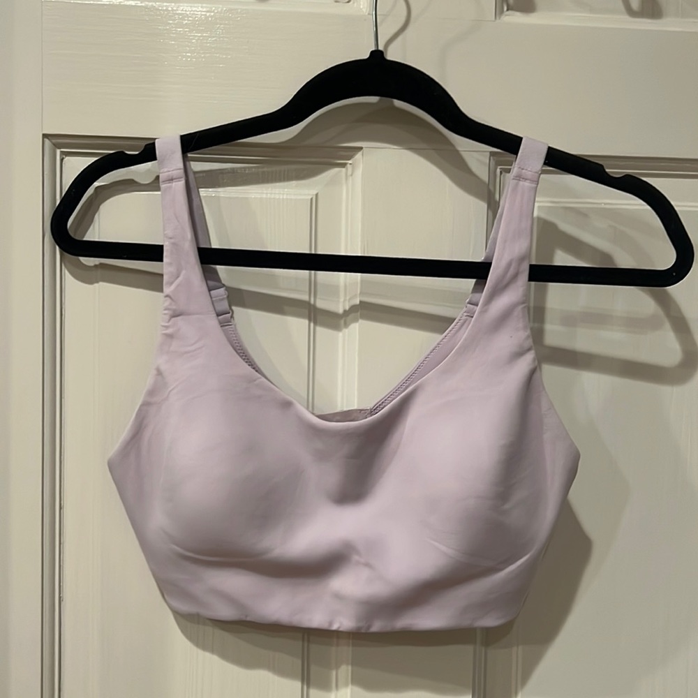 Lululemon purple bra size 36C